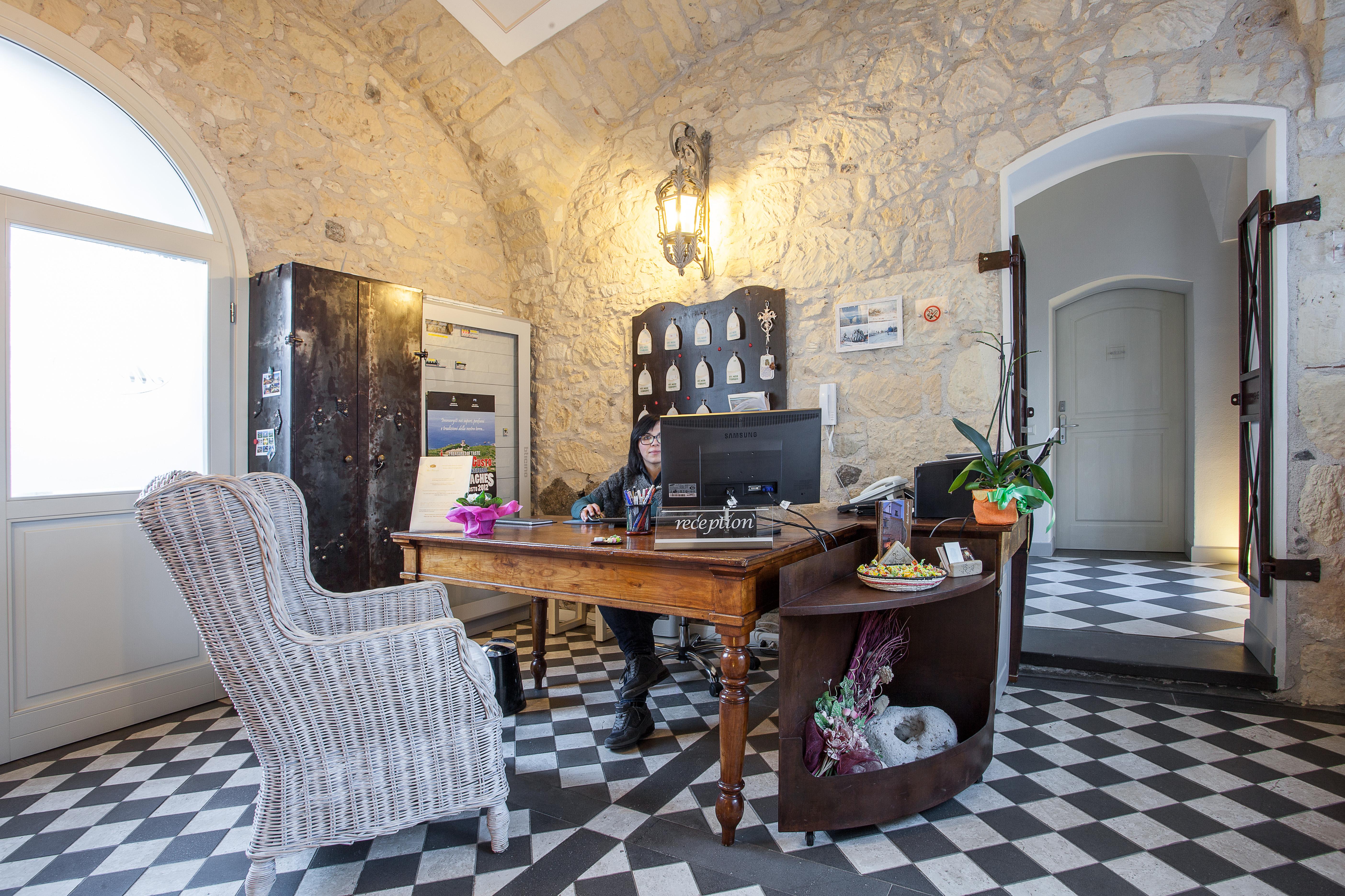Hotel Maison Tresnuraghes Ngoại thất bức ảnh