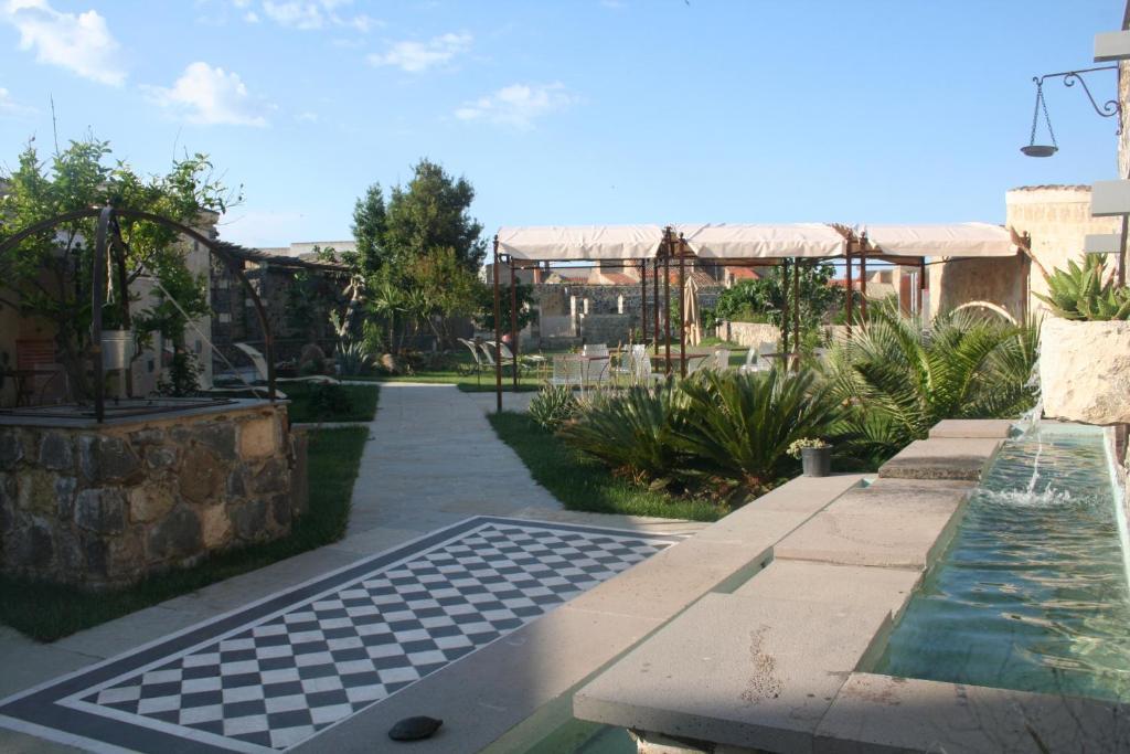 Hotel Maison Tresnuraghes Ngoại thất bức ảnh